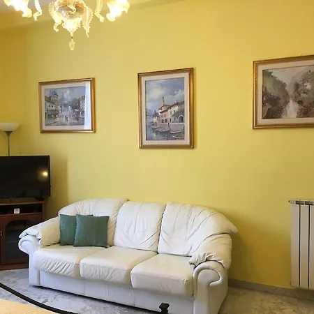 מלון Il Tesoro 3*