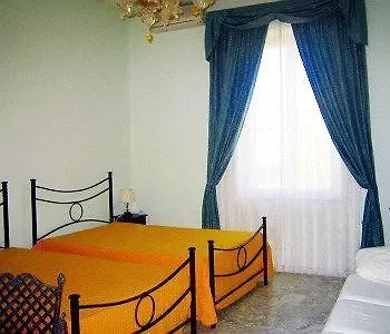Il Tesoro Rome