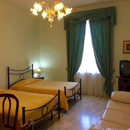 Bed & Breakfast Il Tesoro 3*